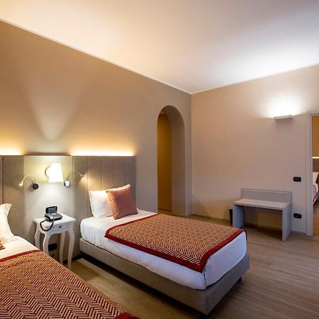 Hotel Villa Malpensa Vizzola Ticino Ngoại thất bức ảnh
