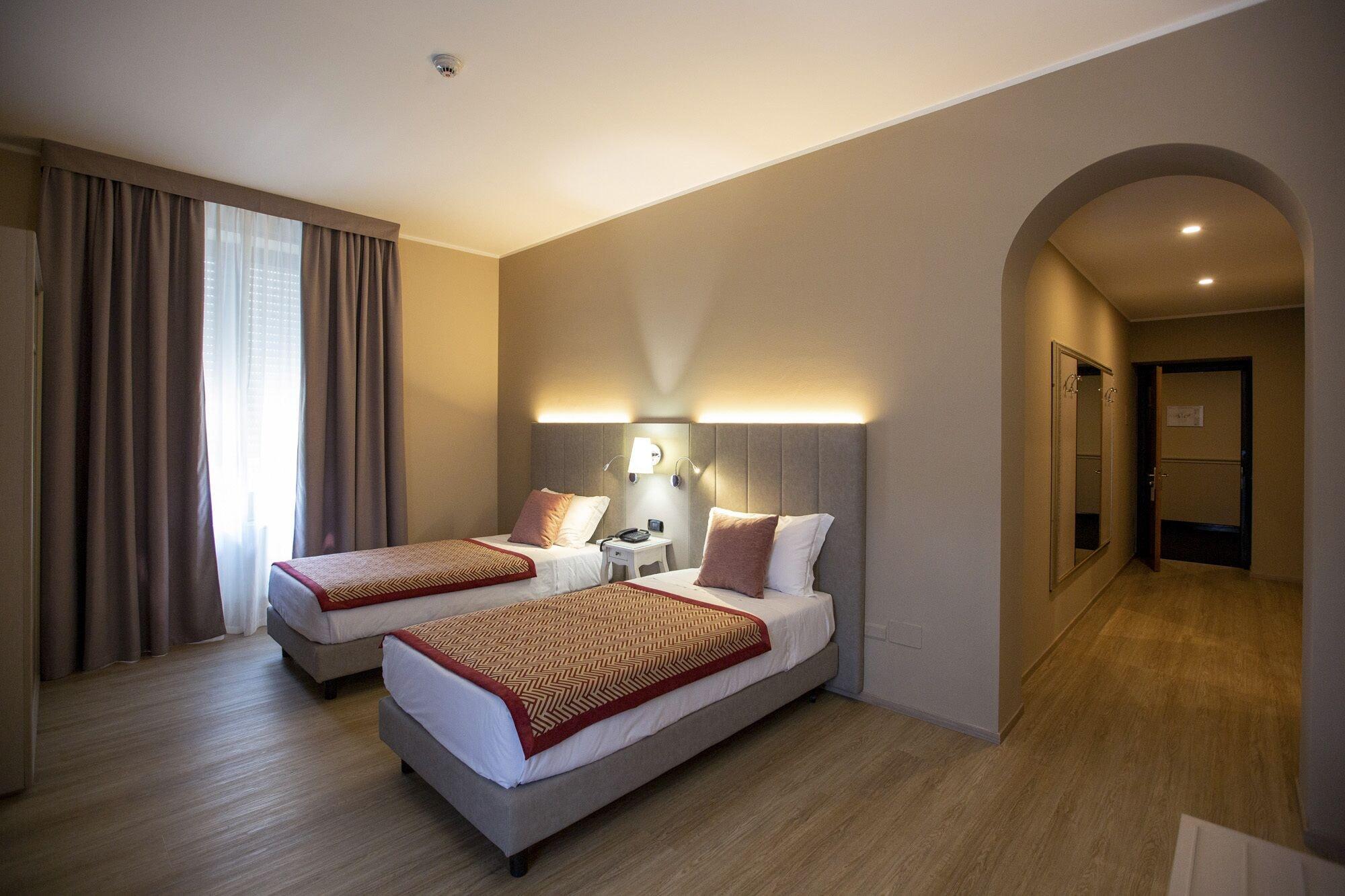 Hotel Villa Malpensa Vizzola Ticino Ngoại thất bức ảnh
