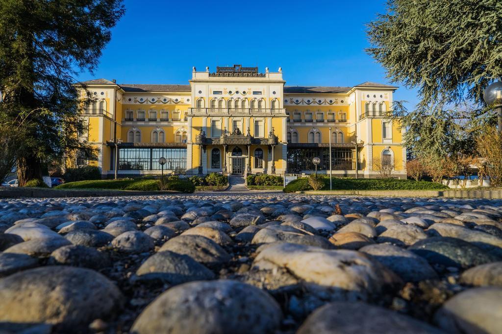 Hotel Villa Malpensa Vizzola Ticino Ngoại thất bức ảnh
