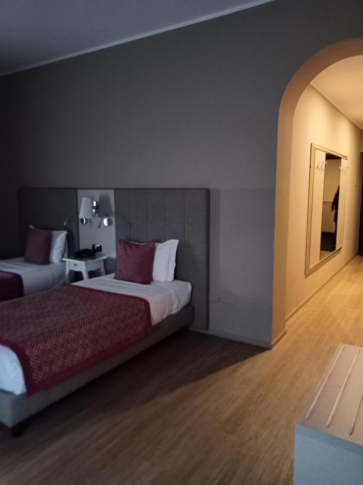 Hotel Villa Malpensa Vizzola Ticino Ngoại thất bức ảnh